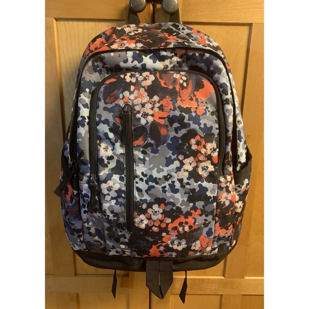 NIke 72 Floral Backback All Access Laptop Sleeve and Multi Storage Compartments - Picture 4 of 8